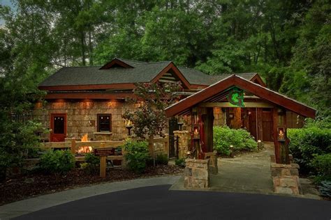 Greenbrier restaurant gatlinburg - Oct 25, 2023 · Greenbrier Restaurant 370 Newman Rd, Gatlinburg, TN 37738 865-412-1576. Like the idea of escaping into the woods together? Greenbrier Restaurant is a rustic Gatlinburg lodge built in the 1930s as a hunting and vacation retreat. The cozy, fireside atmosphere, paired with delicious steak and seafood dishes, ...